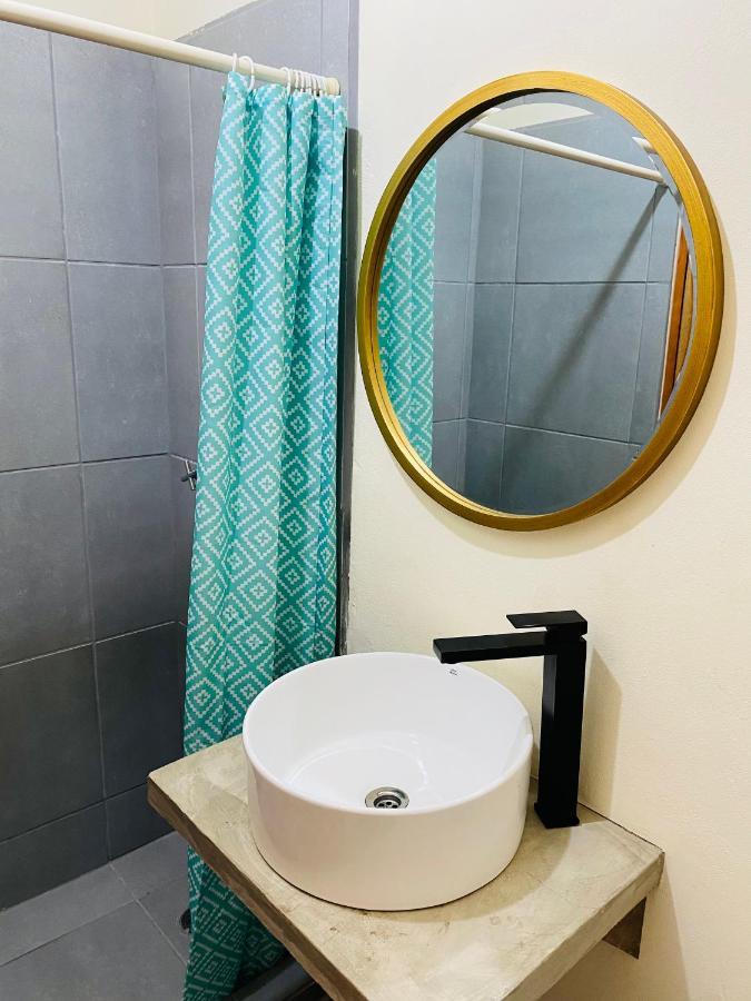 El Hostel Del Patio Тортугеро Екстер'єр фото