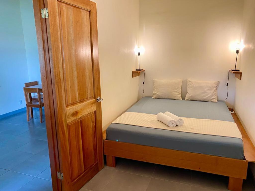 El Hostel Del Patio Тортугеро Екстер'єр фото
