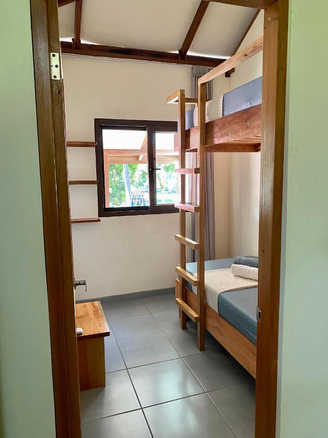 El Hostel Del Patio Тортугеро Екстер'єр фото