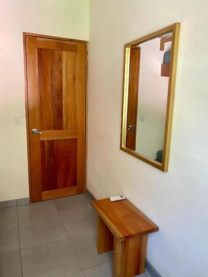 El Hostel Del Patio Тортугеро Екстер'єр фото